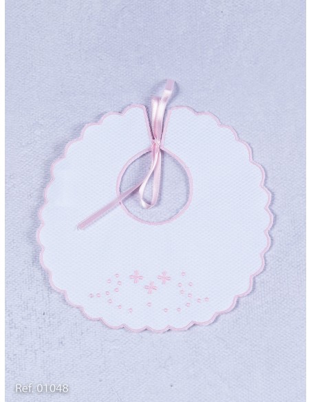 Babero Pique Bordado Blanco/ Blanco